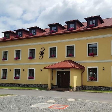 Penzion Altmayer Banská Štiavnica Buitenkant foto