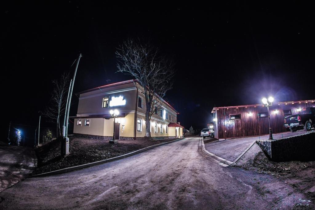 Penzion Altmayer Banská Štiavnica Buitenkant foto