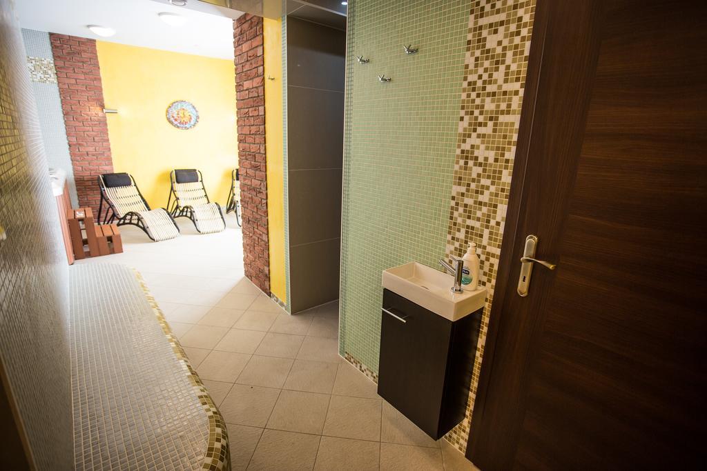 Penzion Altmayer Banská Štiavnica Buitenkant foto